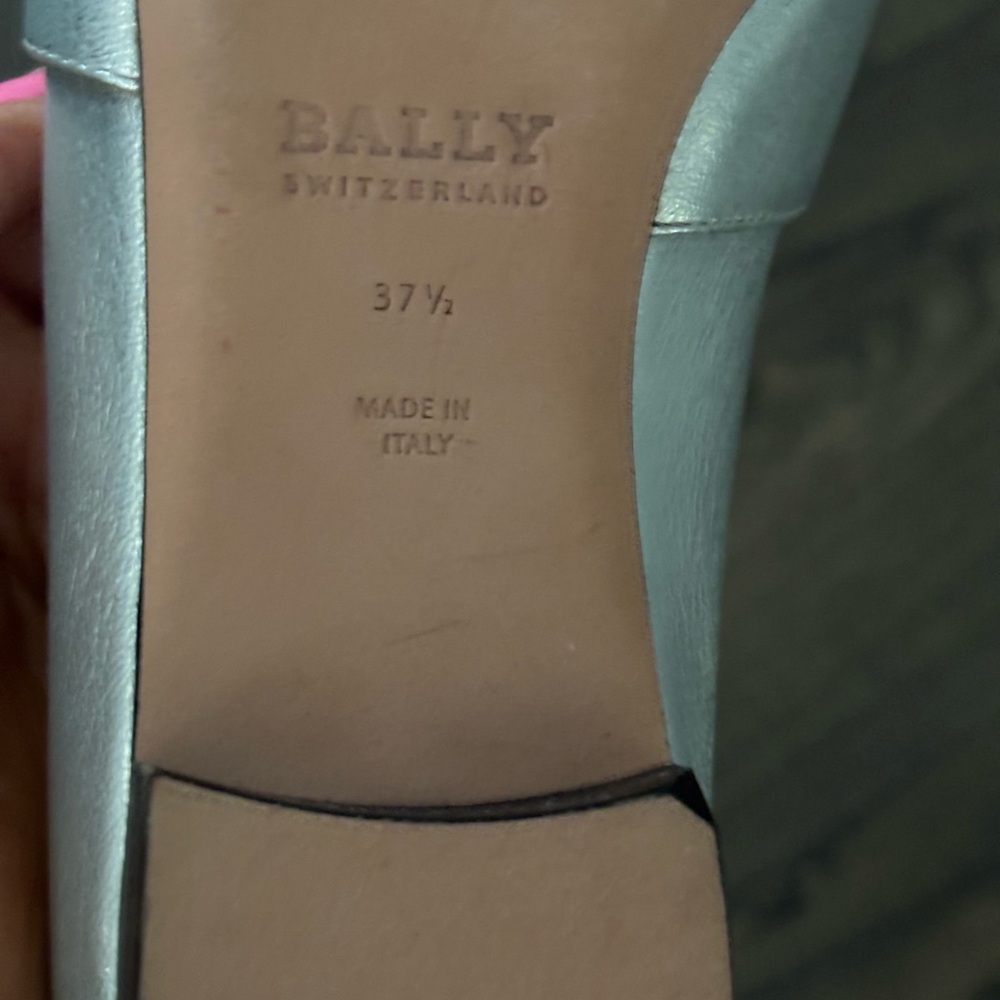 BRAND NEW! BALLY Silver Leather Loafers w/ Swarovski Crystal Buckle Detail Sz:37 - Picture 7 of 8